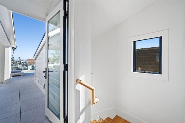 123 44th Street, Newport Beach, CA 92663
