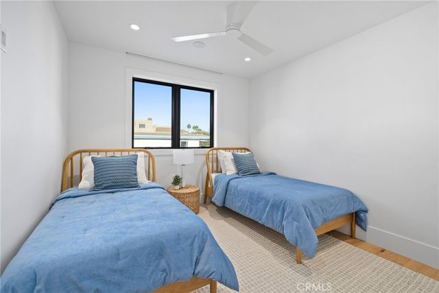 123 44th Street, Newport Beach, CA 92663