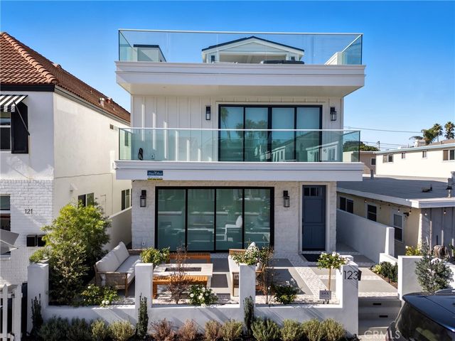 123 44th Street, Newport Beach, CA 92663