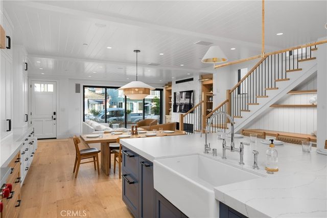 123 44th Street, Newport Beach, CA 92663
