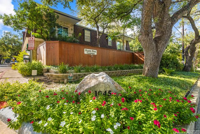 1045 Shook Ave Apt 106, San Antonio, TX 78212