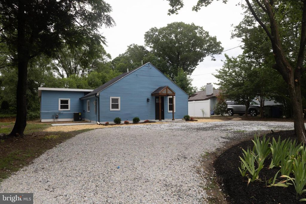 1586 DELSEA DR, Franklinville, NJ 08322