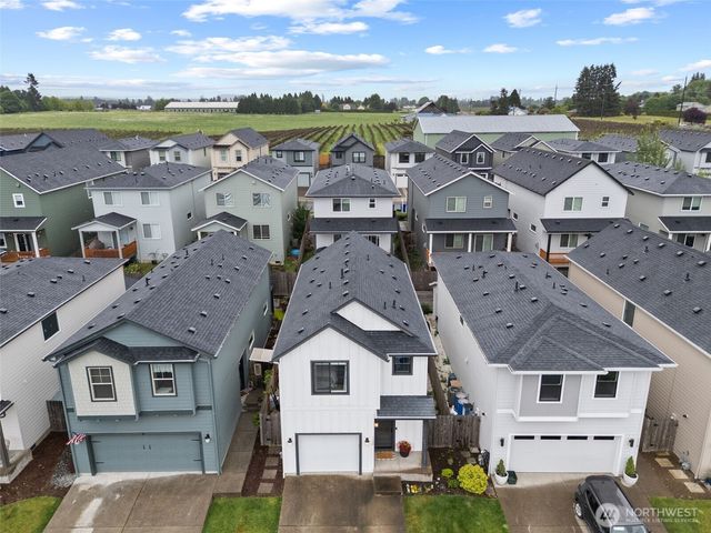 1124 N Fairhope Place, Ridgefield, WA 98642