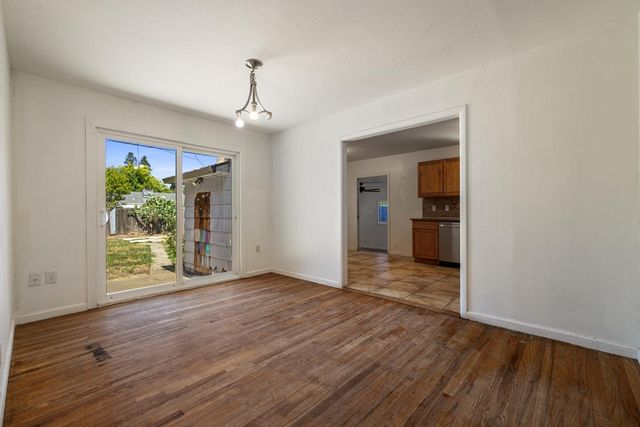 2077 W Sonoma Ave, Stockton, CA 95204
