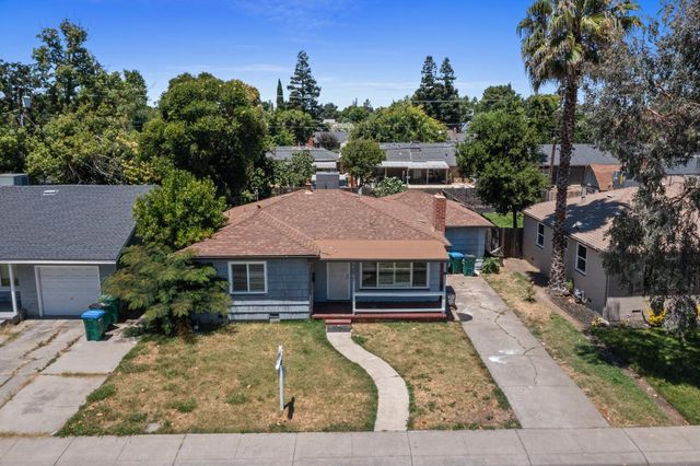 2077 W Sonoma Ave, Stockton, CA 95204