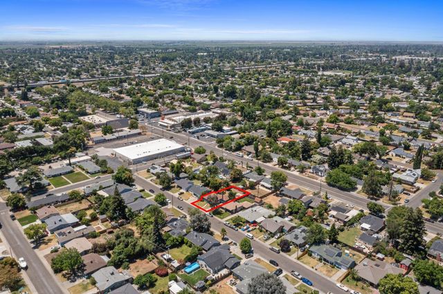 2077 W Sonoma Ave, Stockton, CA 95204