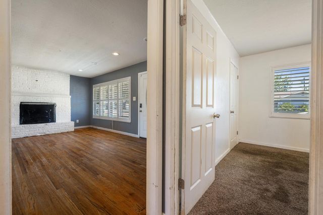 2077 W Sonoma Ave, Stockton, CA 95204