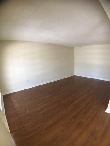 4709 Harmon Ave 310, Austin, TX 78751