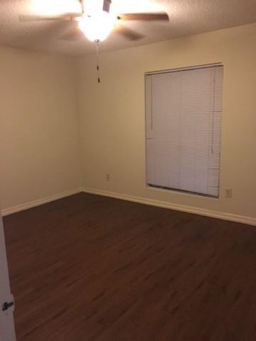 4709 Harmon Ave 310, Austin, TX 78751