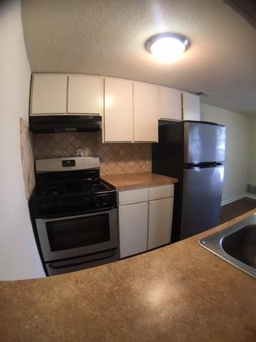 4709 Harmon Ave 310, Austin, TX 78751