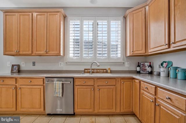 205 GALEWOOD DR, Edgewater, MD 21037