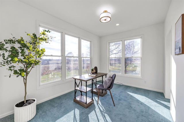 17707 Lakeshore ROAD, Two Rivers, WI 54241