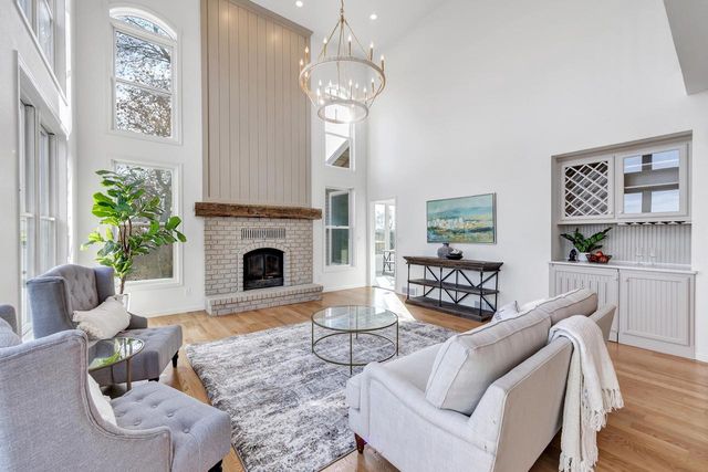 17707 Lakeshore ROAD, Two Rivers, WI 54241