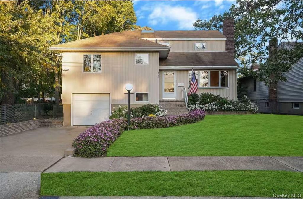 803 Virginia Avenue, North Bellmore, NY 11710