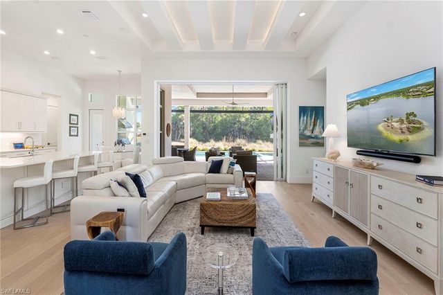 14194 Galley CT, Naples, FL 34114