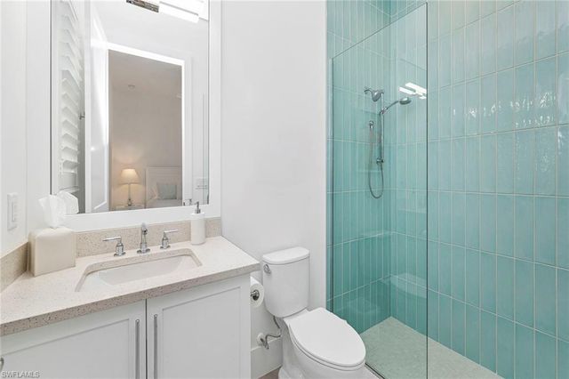 14194 Galley CT, Naples, FL 34114