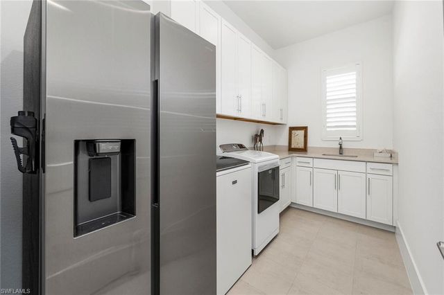 14194 Galley CT, Naples, FL 34114