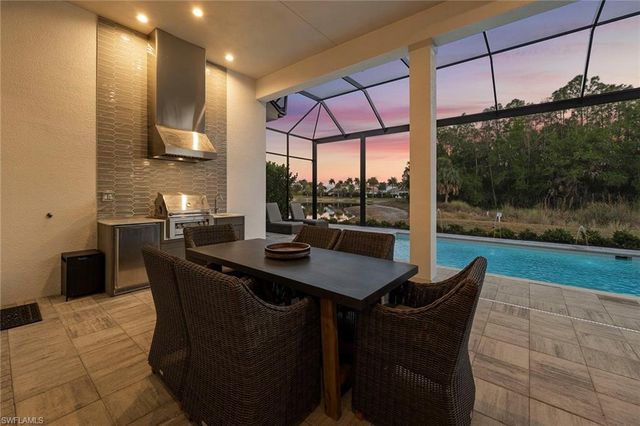 14194 Galley CT, Naples, FL 34114