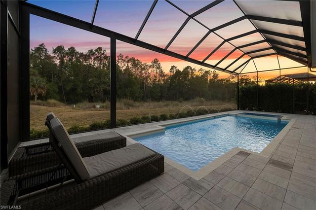 14194 Galley CT, Naples, FL 34114