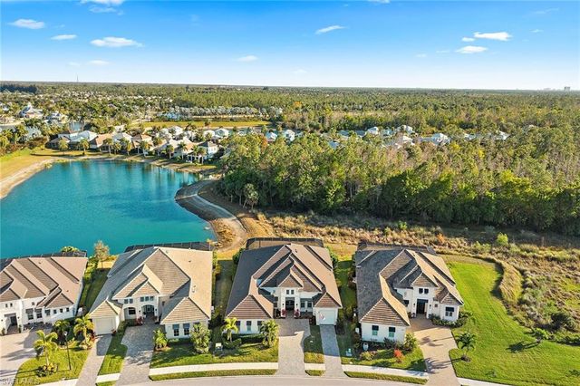 14194 Galley CT, Naples, FL 34114