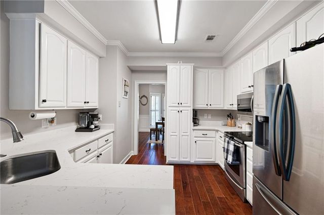 40 Overbrook Court, Newnan, GA 30263