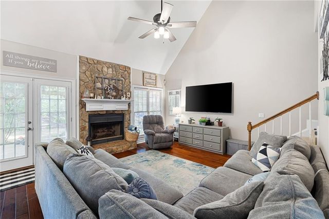 40 Overbrook Court, Newnan, GA 30263