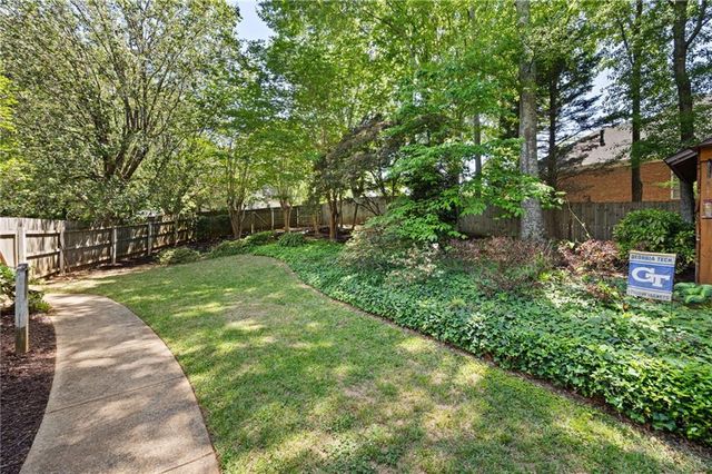 40 Overbrook Court, Newnan, GA 30263