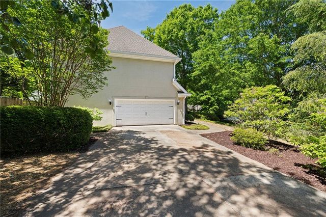 40 Overbrook Court, Newnan, GA 30263