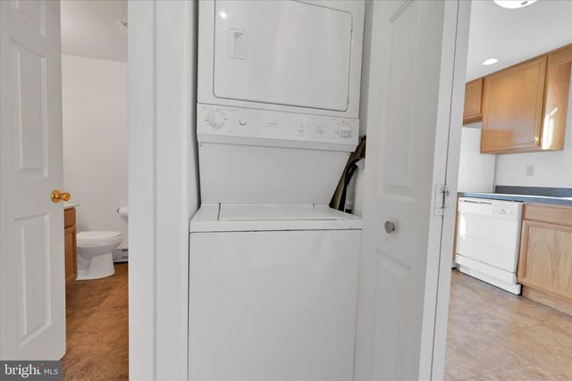 600 E MAIN ST, Hegins, PA 17938