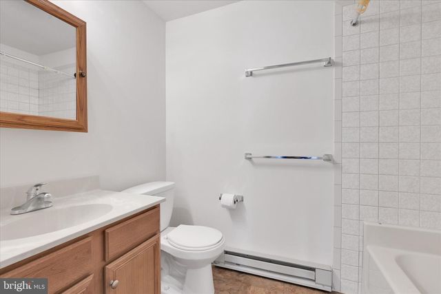 600 E MAIN ST, Hegins, PA 17938