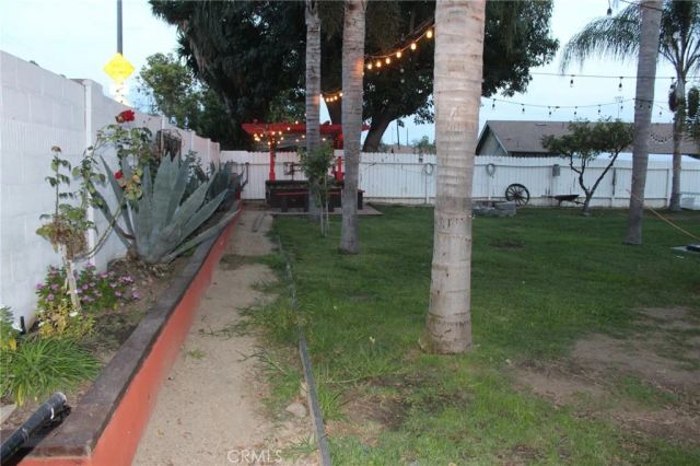 1405 Halladay, Santa Ana, CA 92707