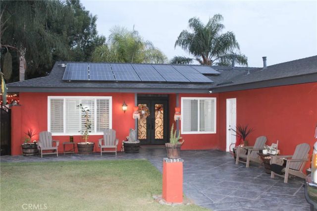 1405 Halladay, Santa Ana, CA 92707