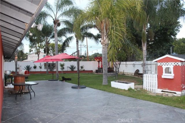 1405 Halladay, Santa Ana, CA 92707