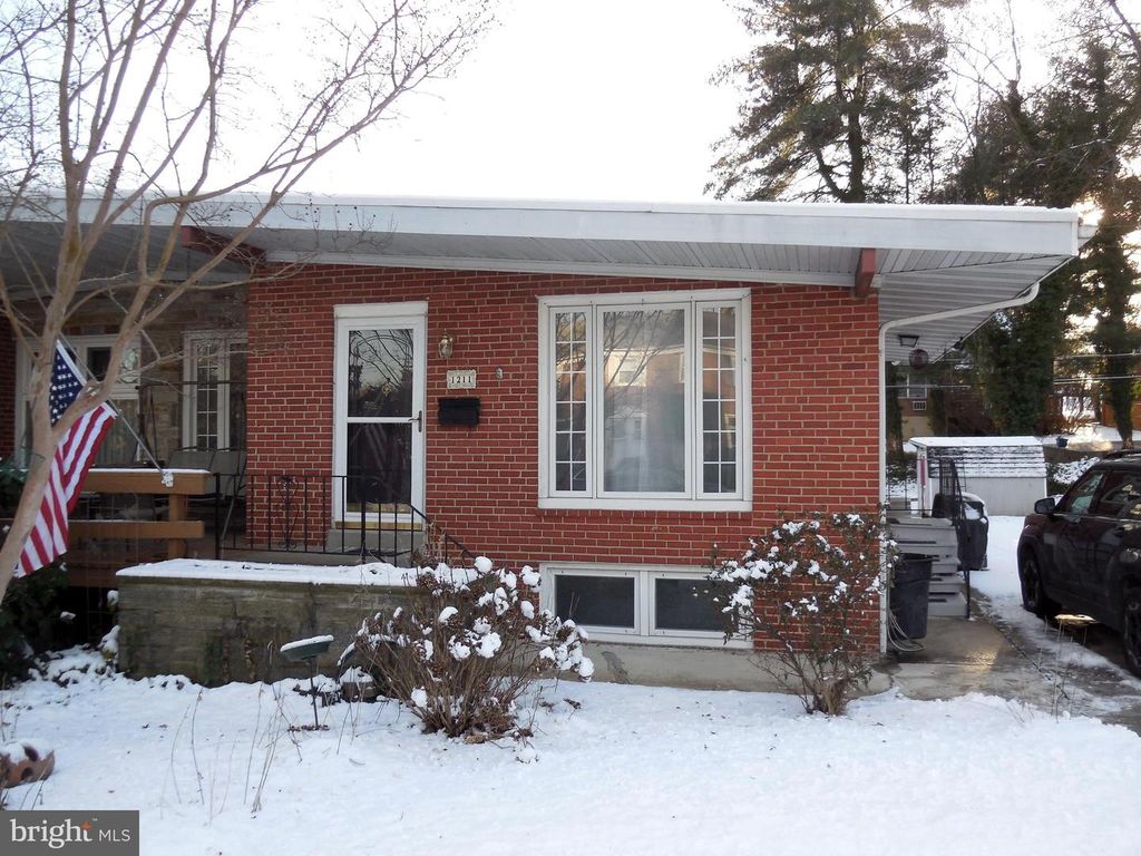 1211 BRIXTON RD, Baltimore, MD 21239