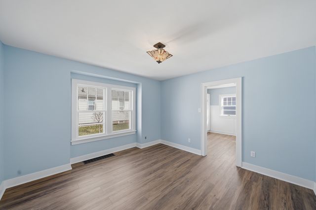 507 W 12th Street, Sterling, IL 61081