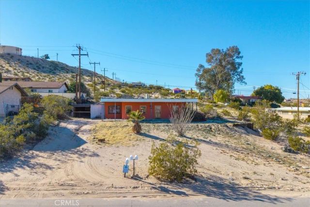 6572 Bullion Avenue, 29 Palms, CA 92277