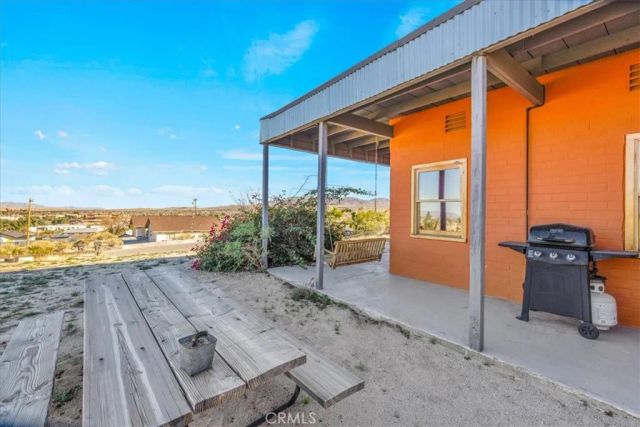 6572 Bullion Avenue, 29 Palms, CA 92277
