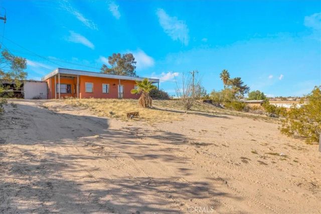 6572 Bullion Avenue, 29 Palms, CA 92277
