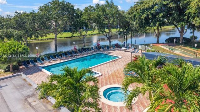 1234 S Military Trl 1811, Deerfield Beach, FL 33442