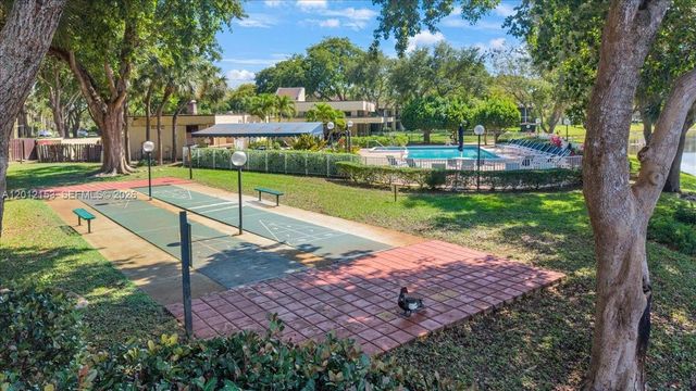 1234 S Military Trl 1811, Deerfield Beach, FL 33442