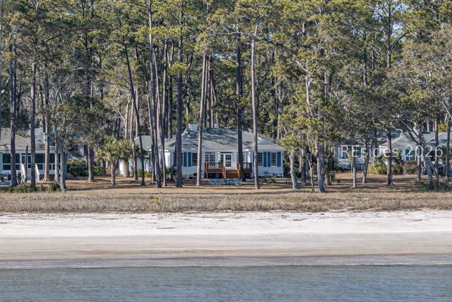 152 Ave of Oaks, Daufuskie Island, SC 29915