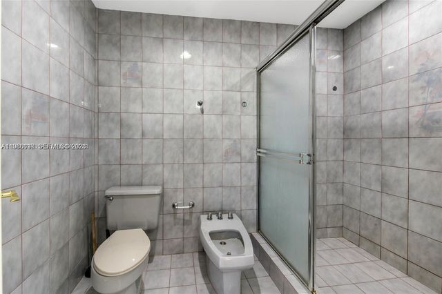 9005 SW 56th St 0, Miami, FL 33165