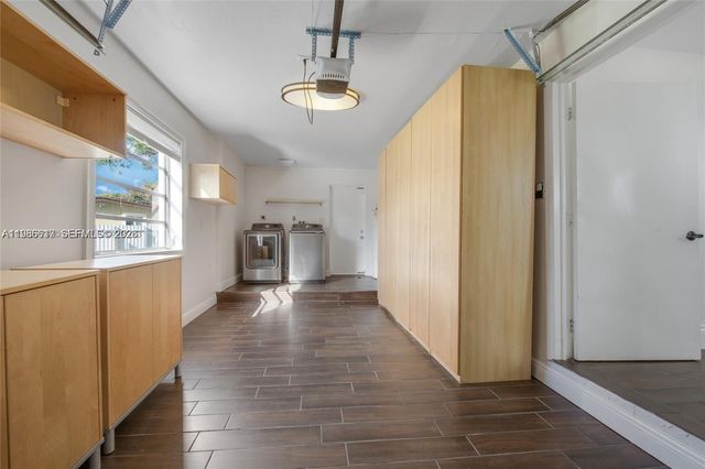 9005 SW 56th St 0, Miami, FL 33165