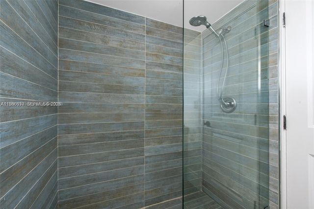 9005 SW 56th St 0, Miami, FL 33165