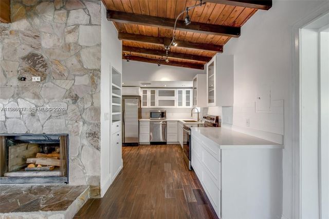 9005 SW 56th St 0, Miami, FL 33165