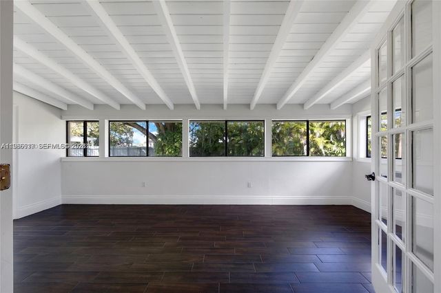 9005 SW 56th St 0, Miami, FL 33165