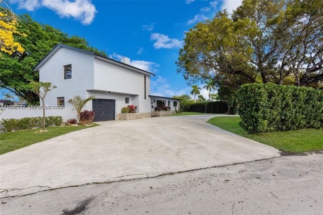 9005 SW 56th St 0, Miami, FL 33165