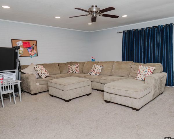 1021 Bryan St, Jacksonville, TX 75766