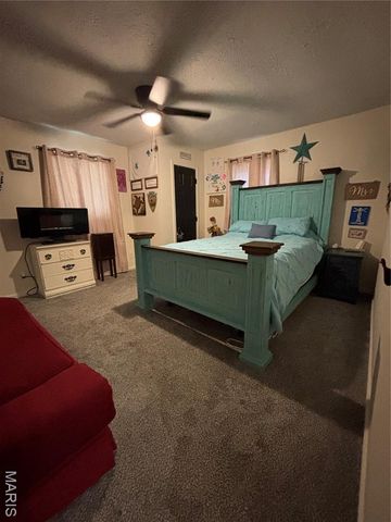 1903 Long Drive, Waynesville, MO 65583