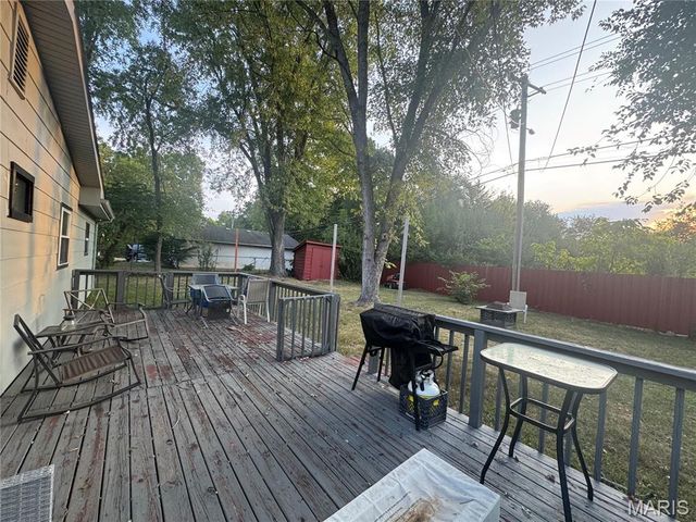 1903 Long Drive, Waynesville, MO 65583